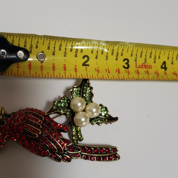 Bronze Tone Cardinal Brooch / Pin with Chain - Picture 6 of 7